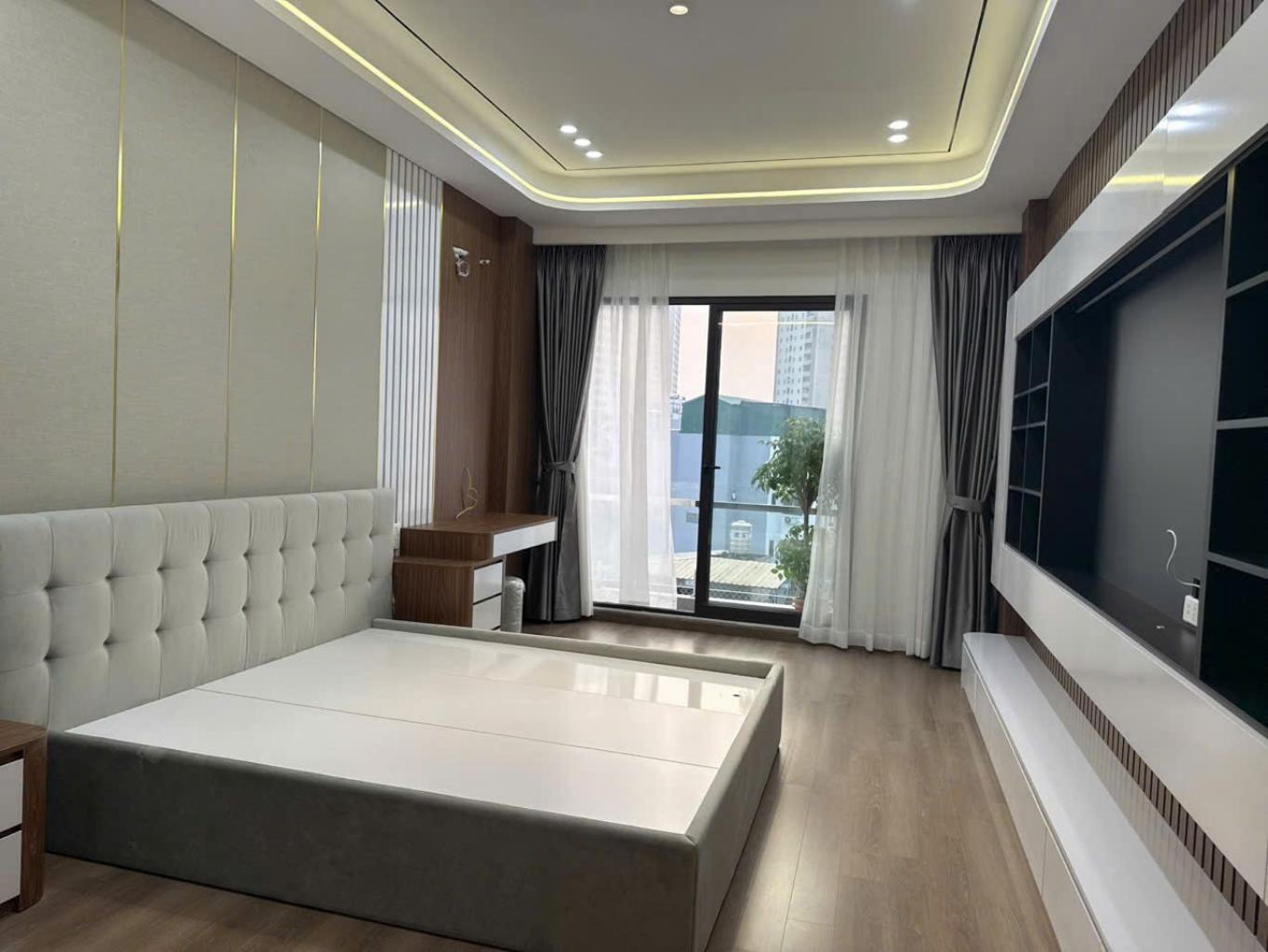 Bán nhà Đẹp Chu Huy Mân- Lô góc - Ô to - Kinh doanh- Thang Máy - 65m nhỉnh 13tyr (thương lượng) - Ảnh chính